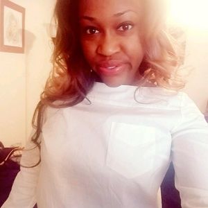 Meet your Posher, Sherry